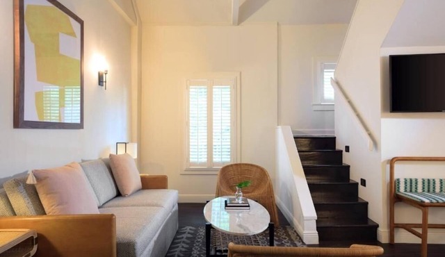 Vibrant 2 Floor Loft Ideal for Relaxing Escape in Key West - Near Duval St