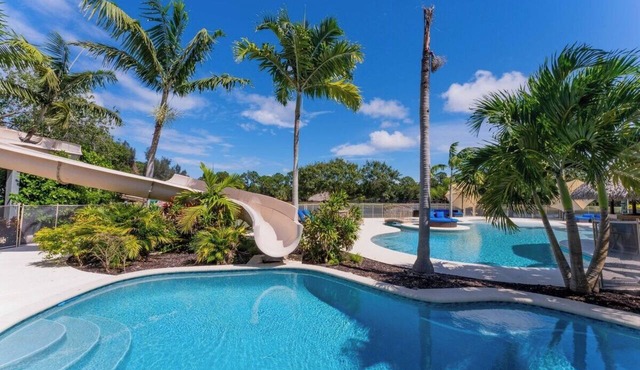 Villa Zephyra, Grand 8BR Villa for Families & Groups