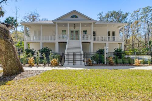 Walk to Springs, 700 Ft to Dtwn! Crystal River Gem