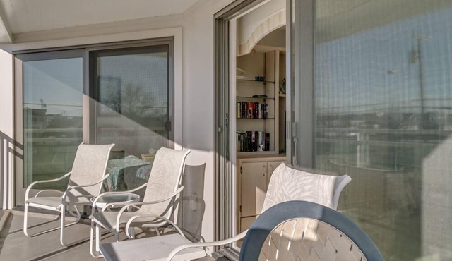 WATER VIEW! Centrally located in Stone Harbor across the street from the beach and 1 block to downtown shopping,