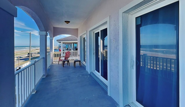 Wave Runner by Distinctive Beach Rentals