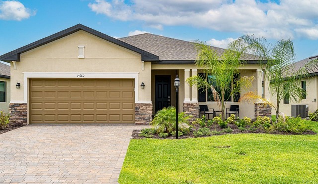 Welcome to your home away from home in Fort Myers, Florida!