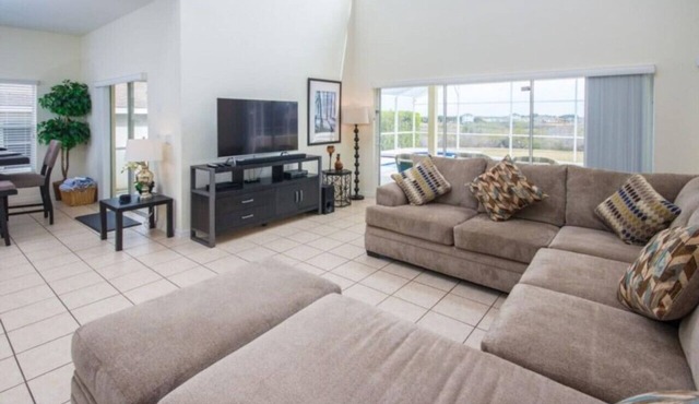 West Haven - Heatable Pool & Spa - Games Room