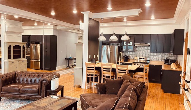 Wonderful 3-bedroom apartment in Historic downtown Wyalusing PA