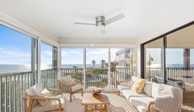 Your Front Yard? The Gulf of Mexico – Blue Gulf 202 Beachfront Condo