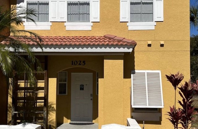 Paradise Townhome 