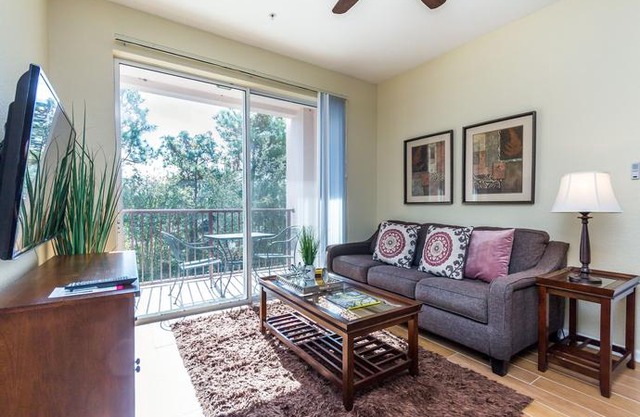 4024 Breakview Drive #203