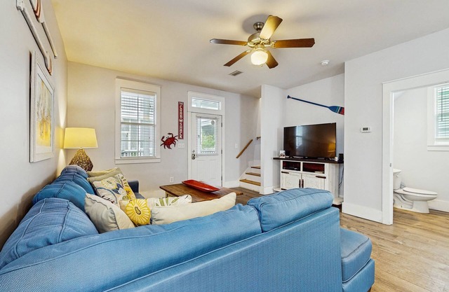 Barefoot Cottages 