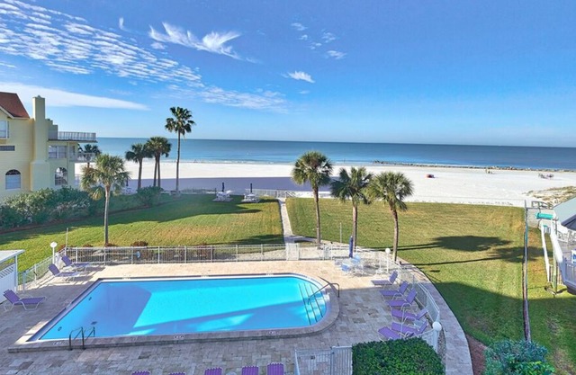 Lighthouse Pointe 