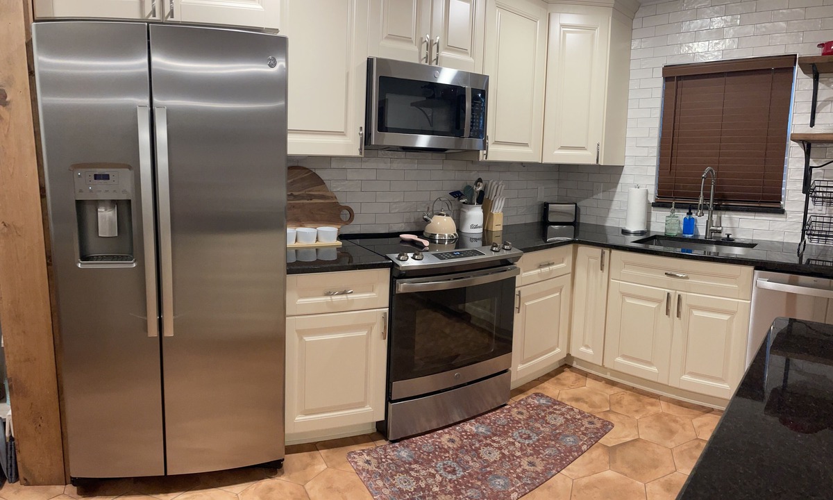 Brooksville House | 2-bedroom townhome in charming Brooksville with AC, WiFi. Enjoy your stay
