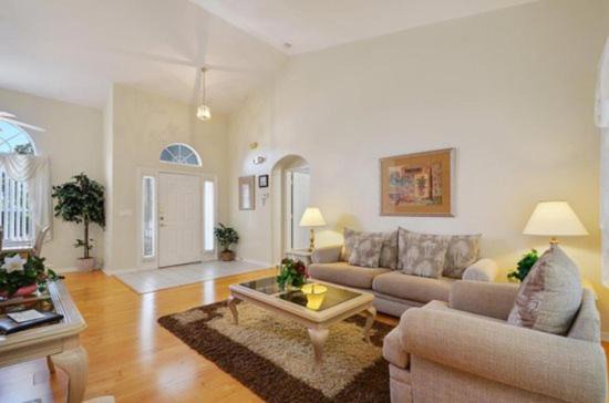 Greater Groves House | Private 4 Bedroom 3 Bath Pool Home near Disney