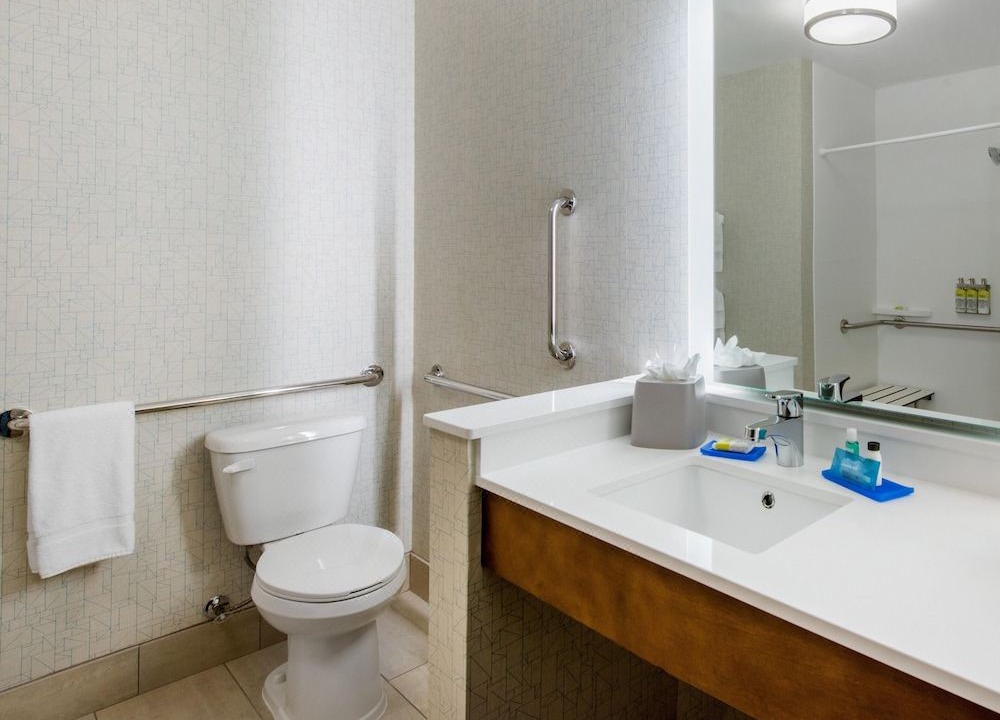 Photo of Bathroom in Ruskin