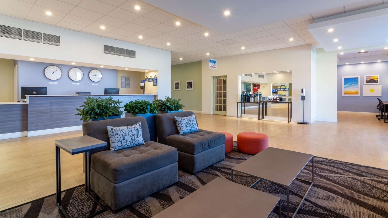 Photo of Livingroom in Titusville