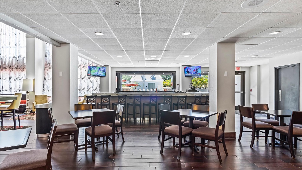 Photo of Livingroom in United Central