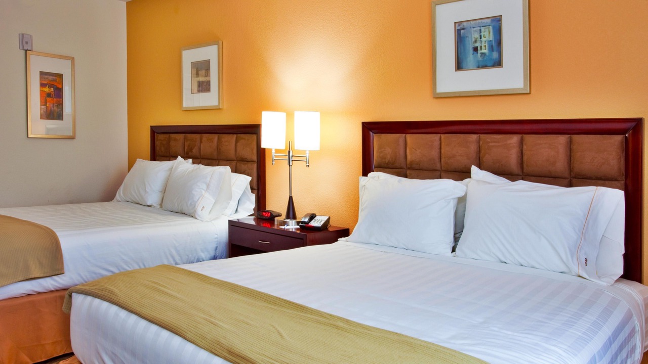 Photo of Bedroom in Brooksville