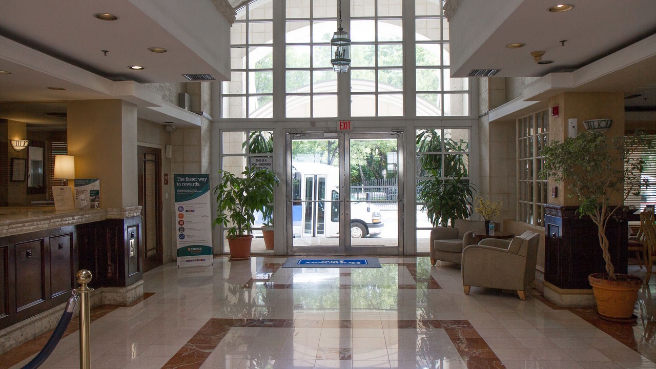 Photo of Livingroom in South Miami