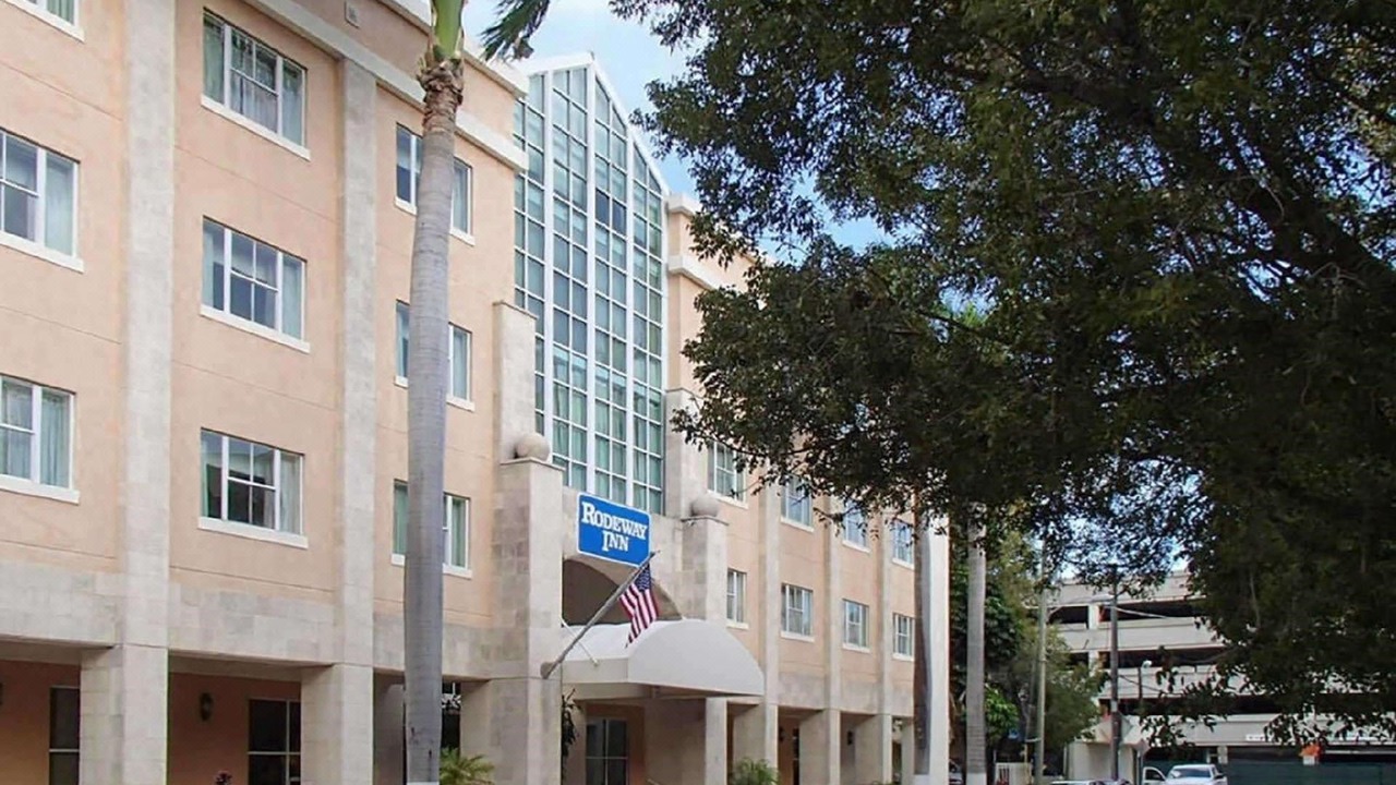 Photo of Buildings in South Miami