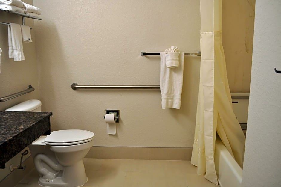 Photo of Bathroom in Walker's Island