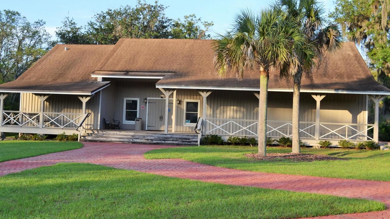 Photo of Buildings in Walker's Island