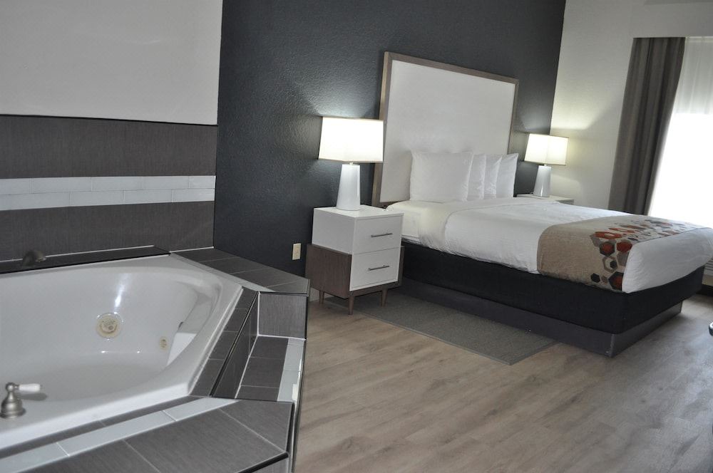 Photo of Bedroom in Walker's Island