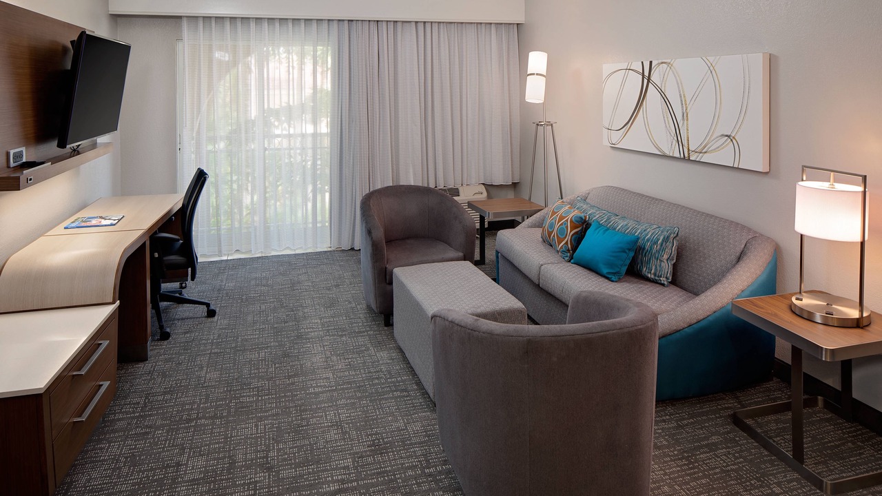 Photo of Livingroom in Survey Creek