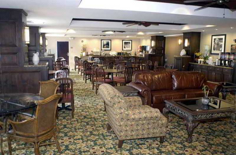 Photo of Livingroom in Titusville