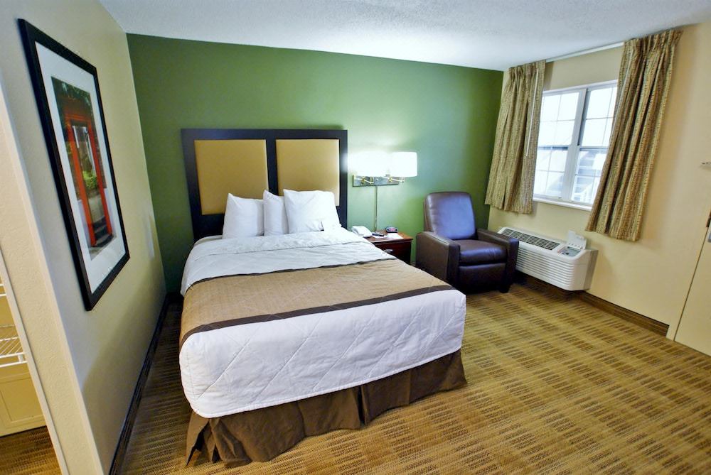 Photo of Bedroom in Graysville