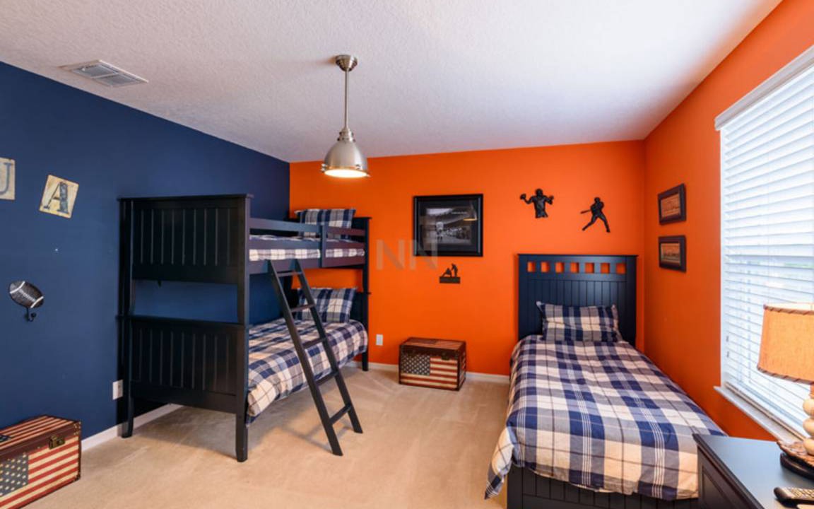 Photo of Bedroom in Veranda Palms