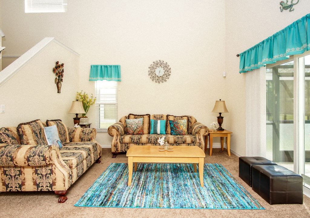Photo of Livingroom in Lake Wilson Preserve