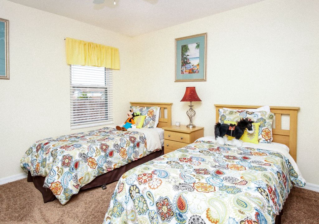 Photo of Bedroom in Lake Wilson Preserve