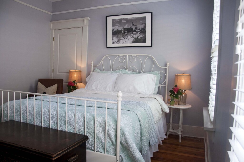 Photo of Bedroom in Historic Uptown