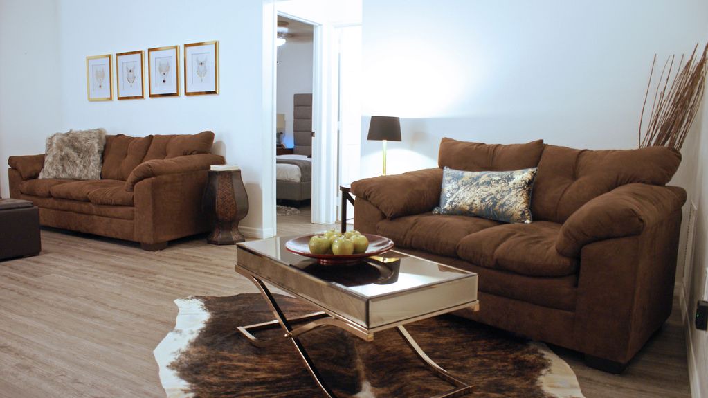 Photo of Livingroom in Windward Cay