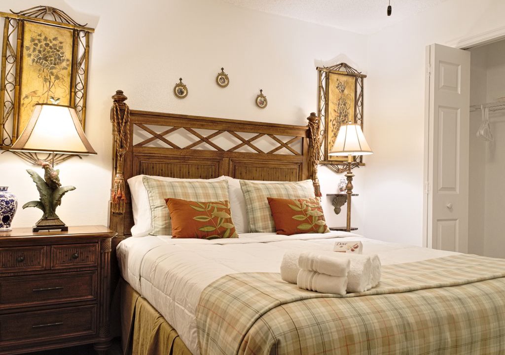 Photo of Bedroom in Windward Cay