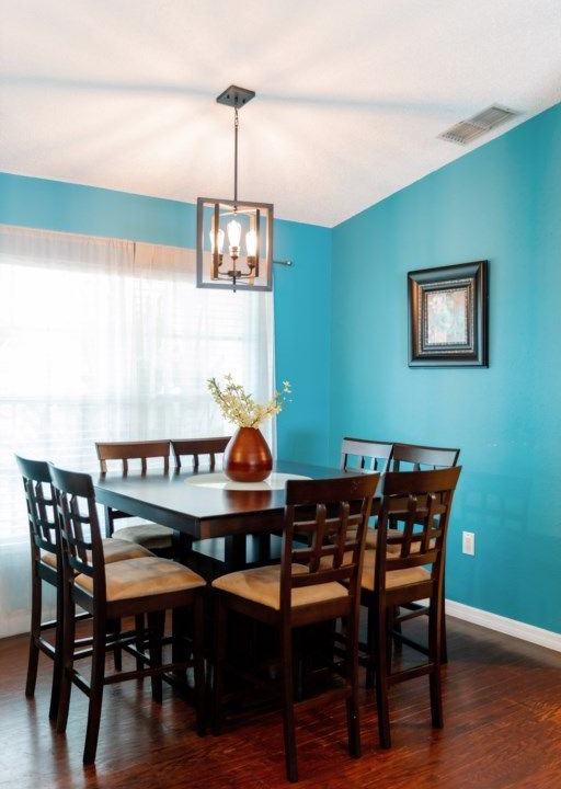 Photo of Livingroom in Greater Groves