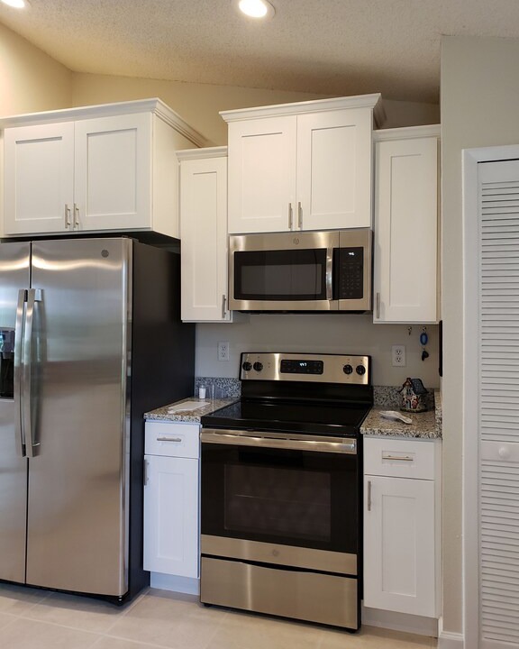 Photo of Kitchen in Greater Groves