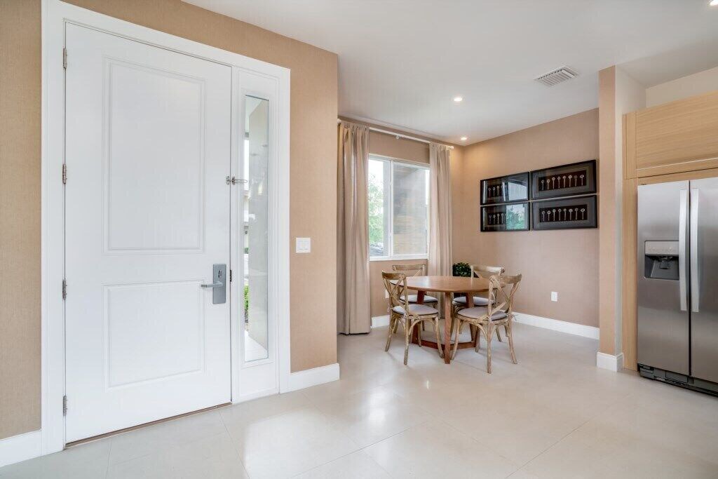 Photo of Livingroom in Florida Central Atlantic Coast