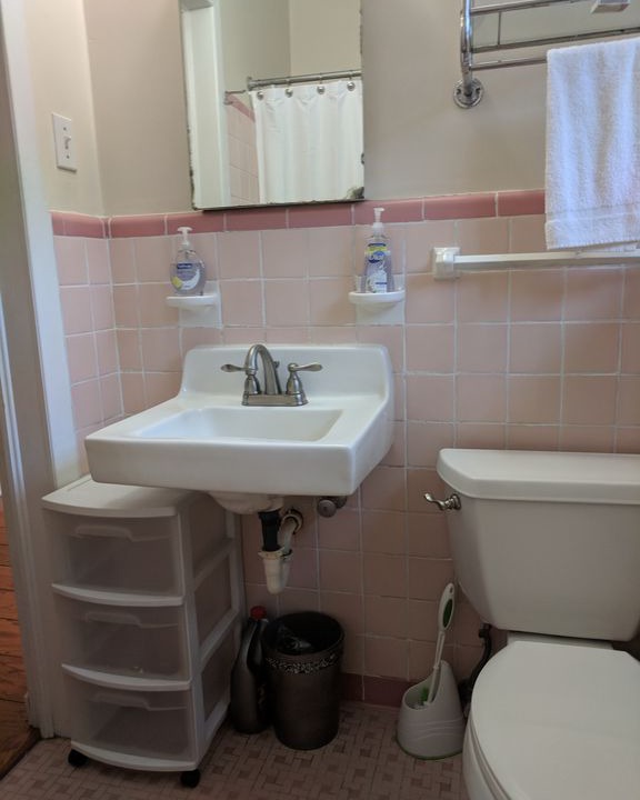 Photo of Bathroom in Duckpond