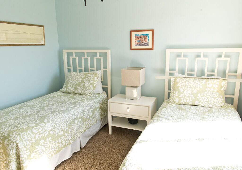 Photo of Bedroom in Crescent Beach