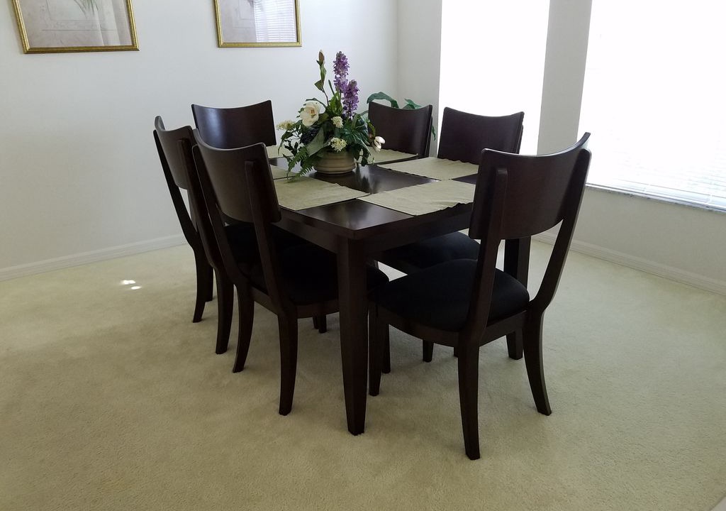 Photo of Livingroom in Greater Groves