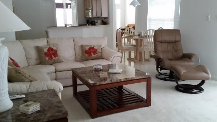 Photo of Livingroom in Greater Groves