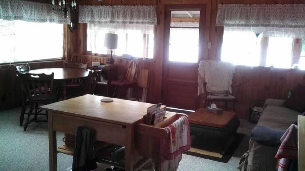 Photo of Livingroom in Lake Wilson Preserve