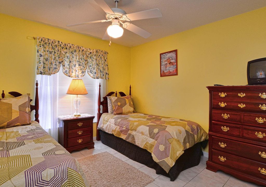 Photo of Bedroom in Greater Groves