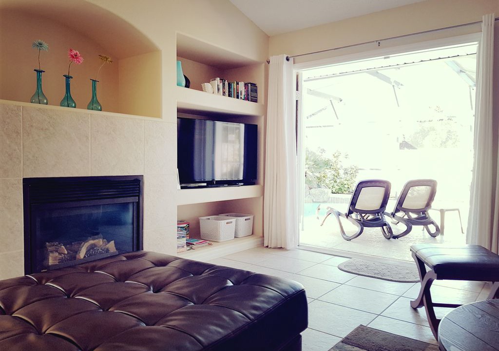 Photo of Livingroom in Greater Groves