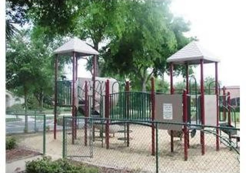 Photo of Others in Greater Groves