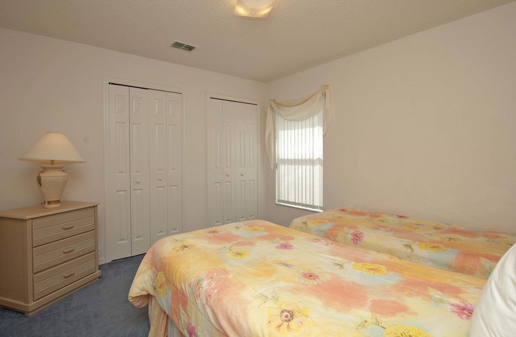 Photo of Bedroom in Greater Groves