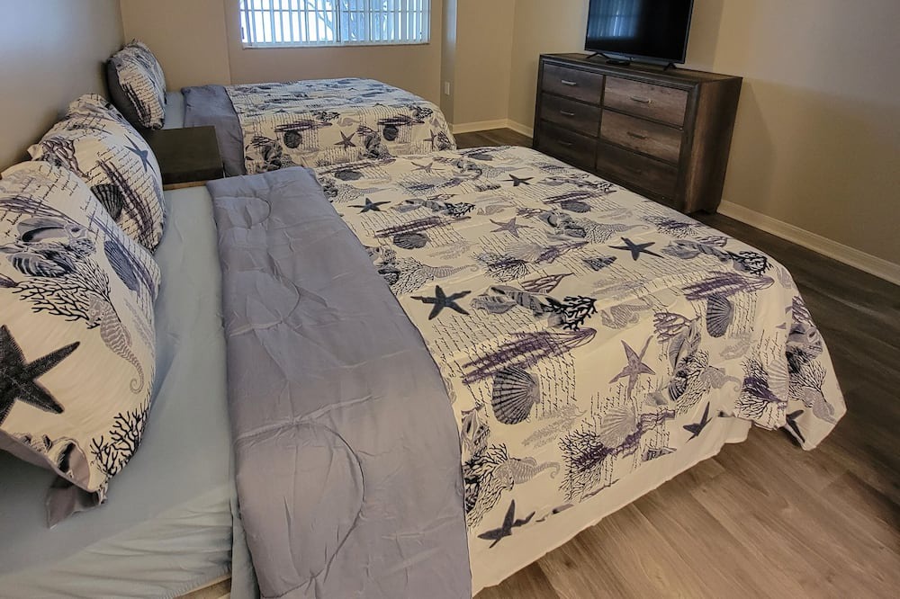 Photo of Bedroom in West Shore