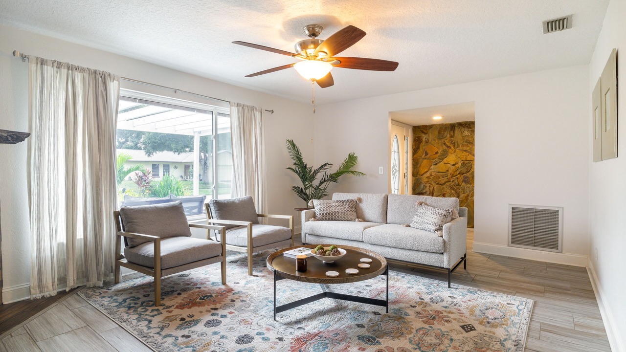 Photo of Livingroom in Largo