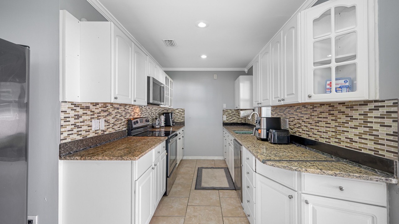 Photo of Kitchen in Town N County Park