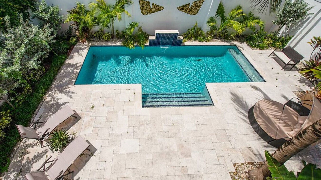 Photo of Outdoor in Coral Way