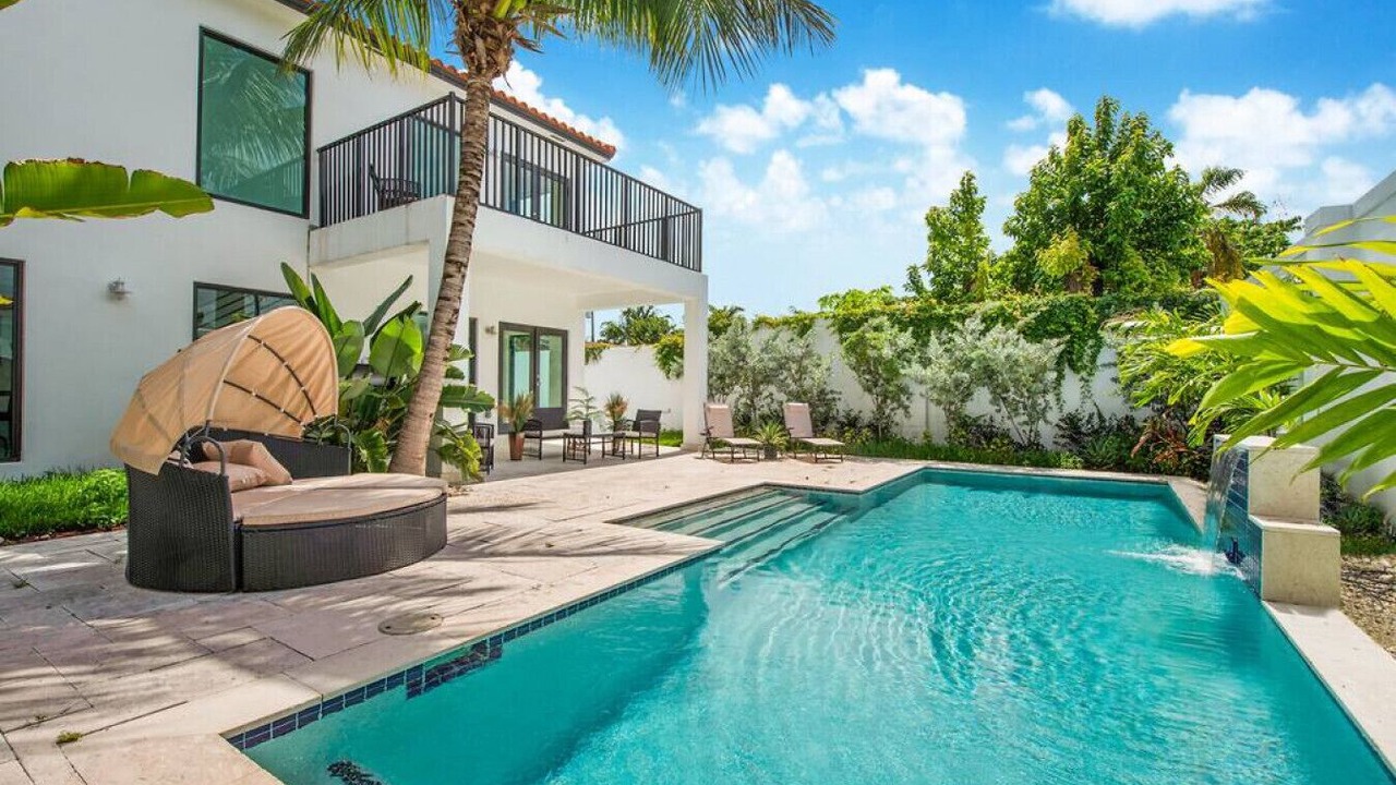 Photo of Outdoor in Coral Way